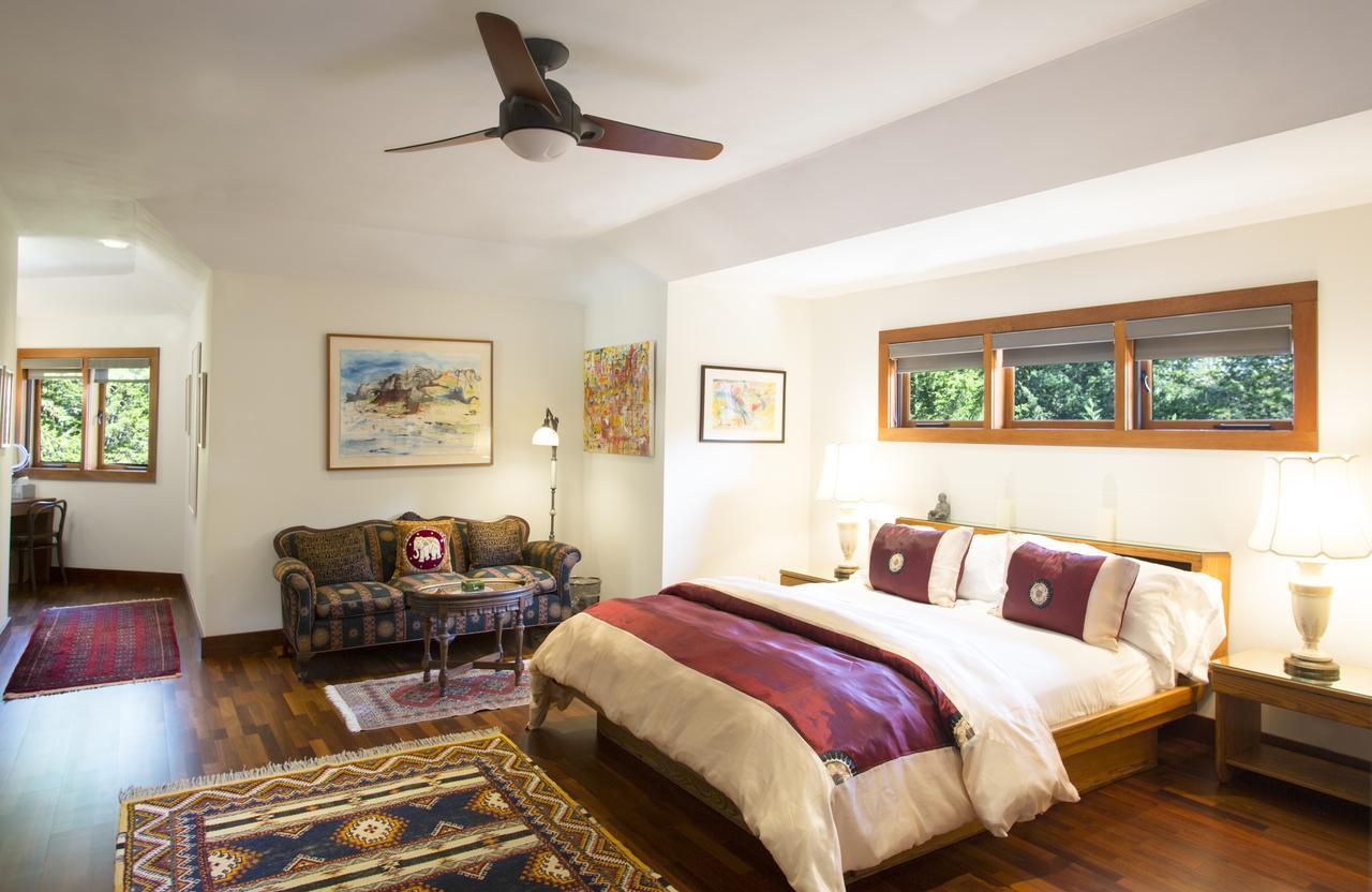 East Hampton Art House Bed And Breakfast Dış mekan fotoğraf